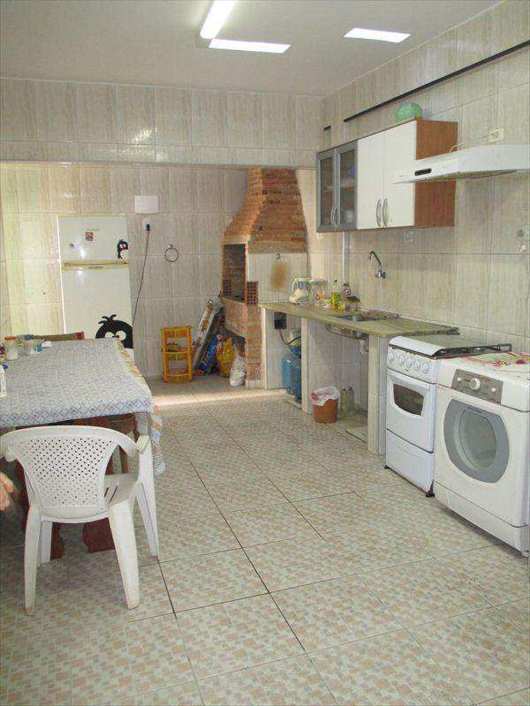Casa, 3 quartos, 200 m² - Foto 3