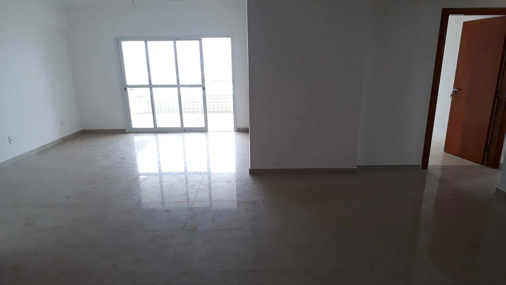 Apartamento, 3 quartos, 130 m² - Foto 1