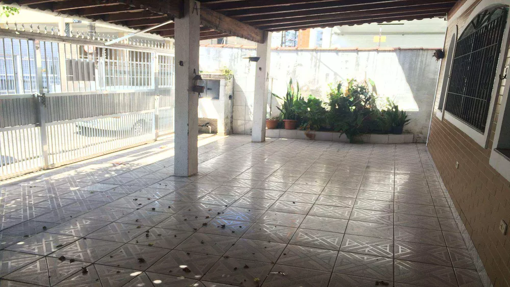 Casa, 5 quartos, 150 m² - Foto 1