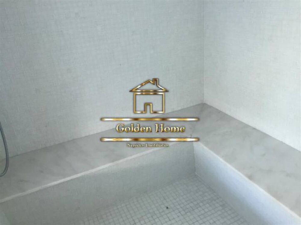 Casa para alugar com 4 quartos, 600m² - Foto 1