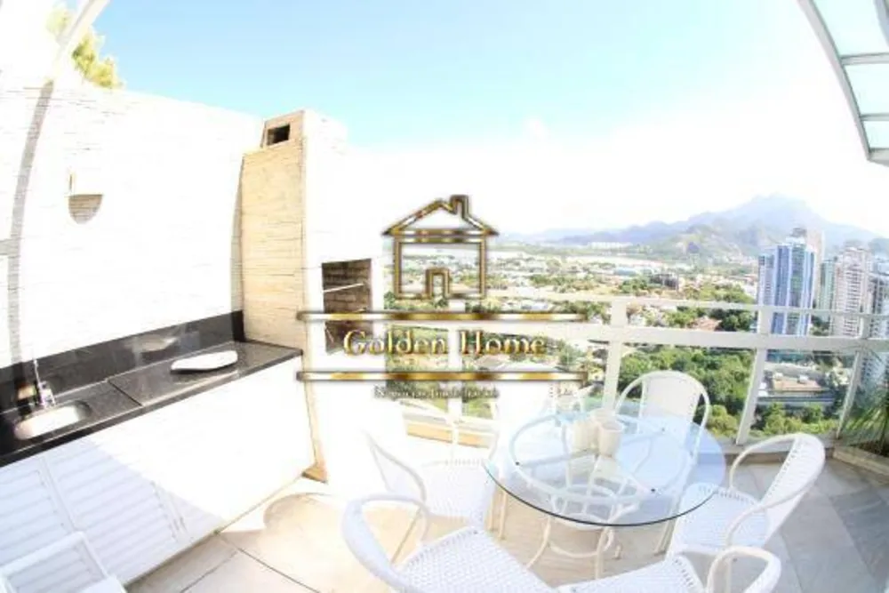 Apartamento, 3 quartos, 220 m² - Foto 1