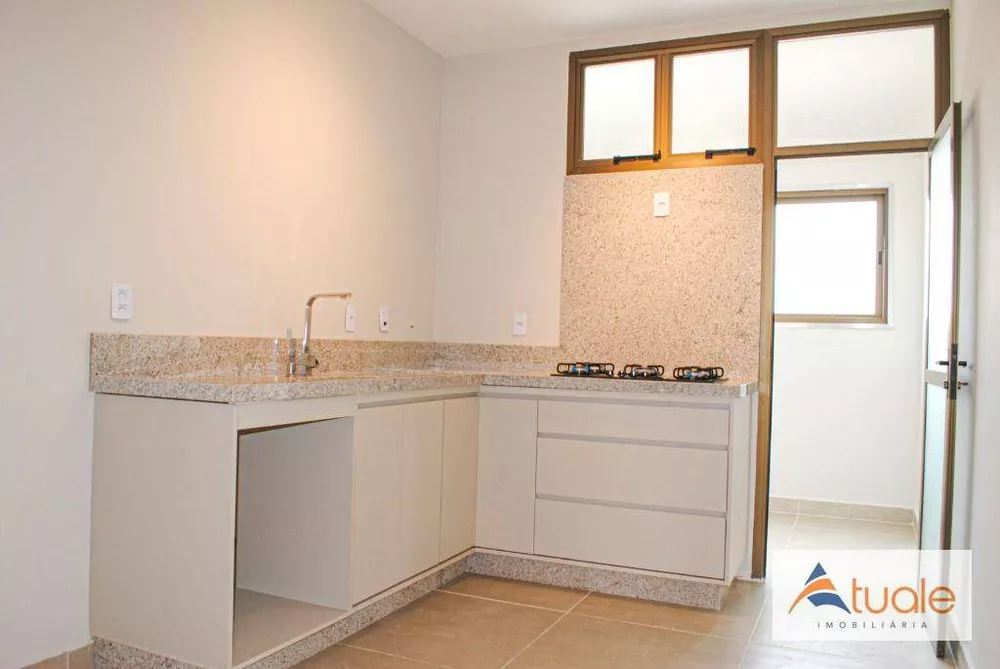 Apartamento à venda com 3 quartos, 96m² - Foto 1