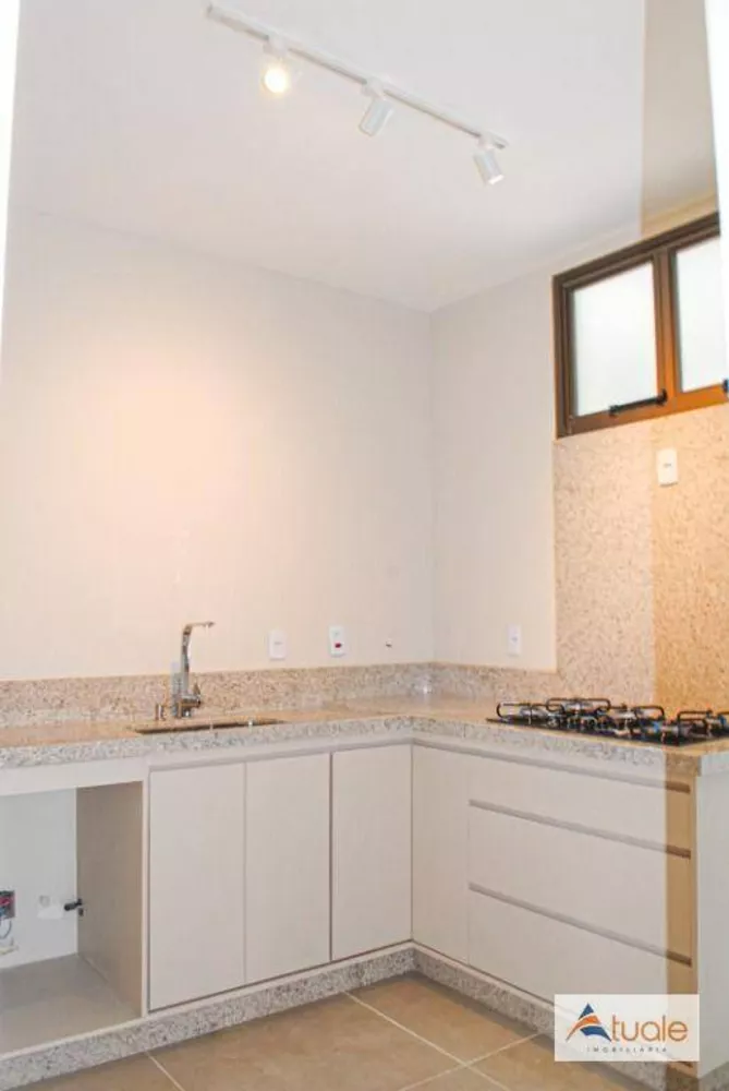 Apartamento à venda com 3 quartos, 96m² - Foto 2