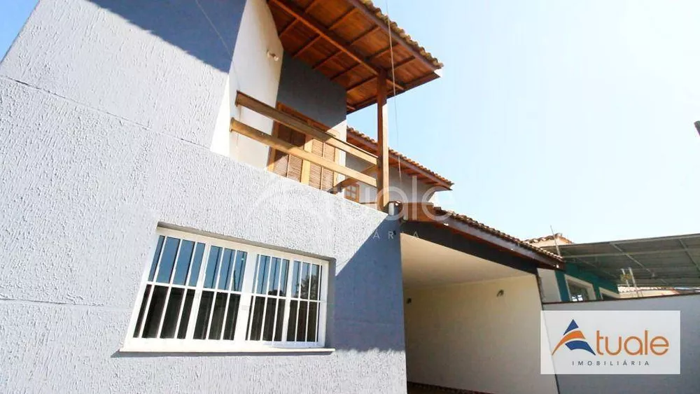 Casa à venda com 3 quartos, 220m² - Foto 3