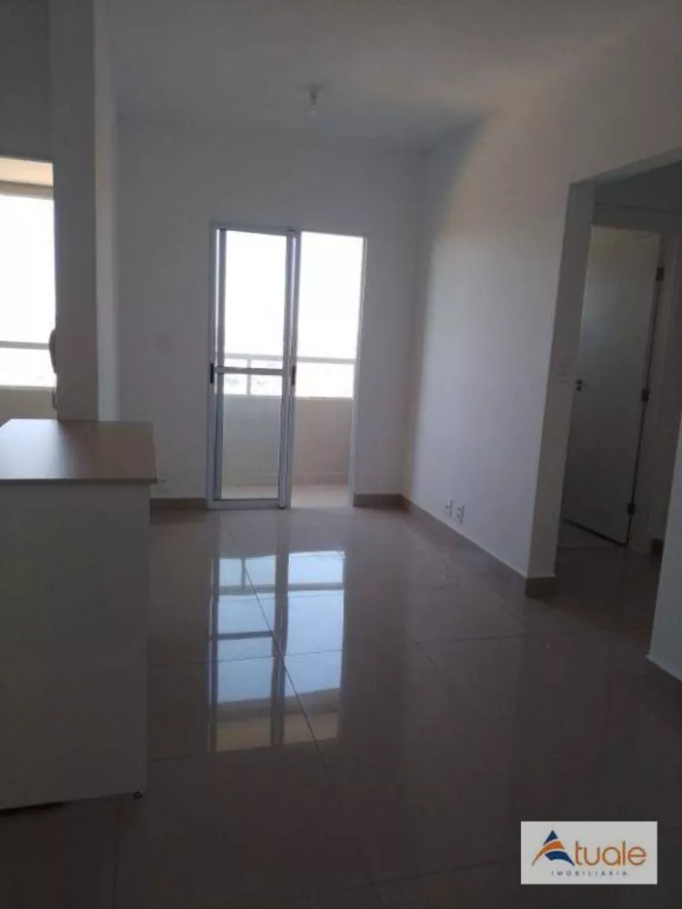 Apartamento para alugar com 2 quartos, 57m² - Foto 4