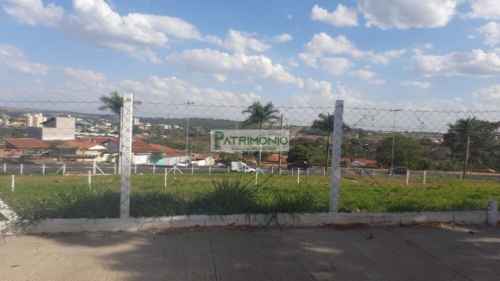 Loteamento e Condomínio, 1840 m² - Foto 5