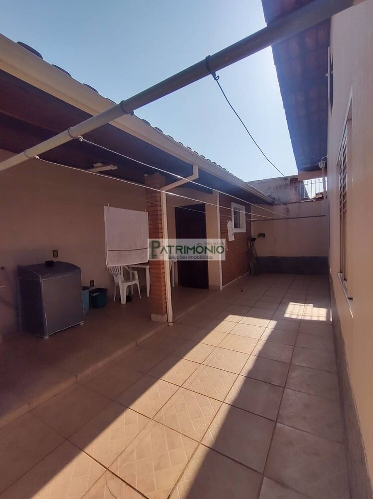Casa, 3 quartos - Foto 2