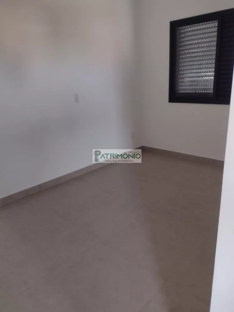 Apartamento à venda com 2 quartos, 40m² - Foto 3