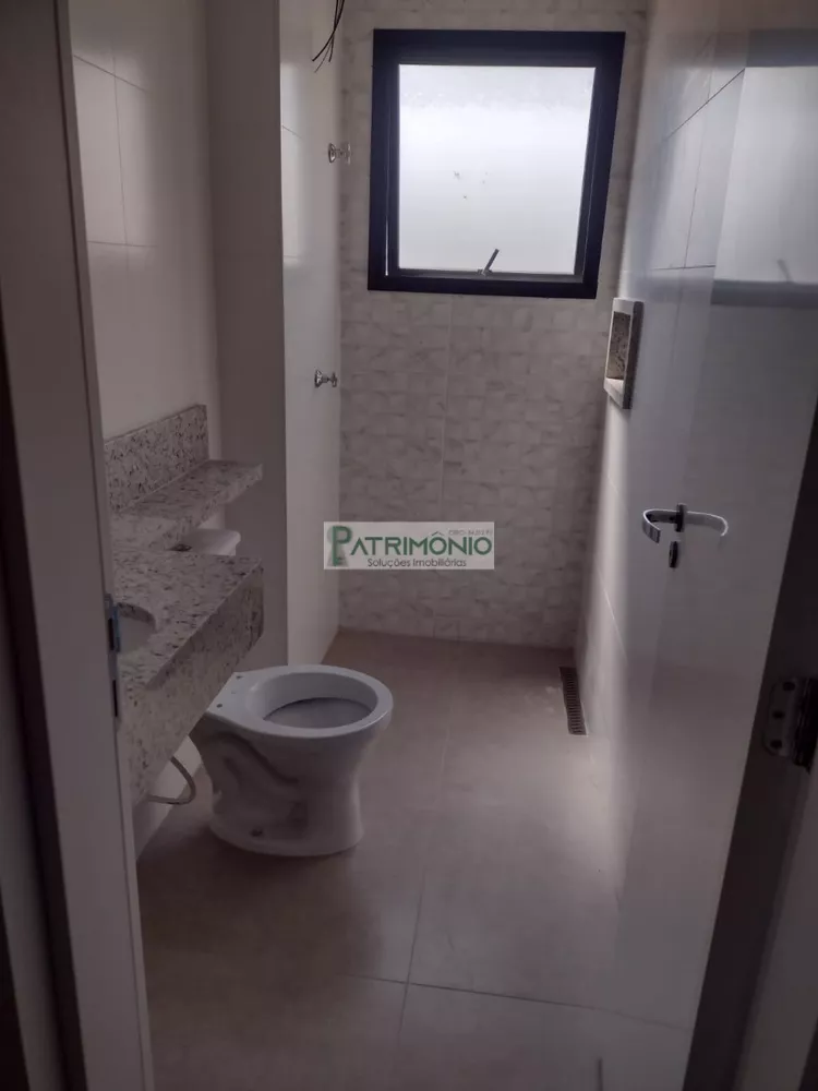 Apartamento à venda com 2 quartos, 40m² - Foto 4