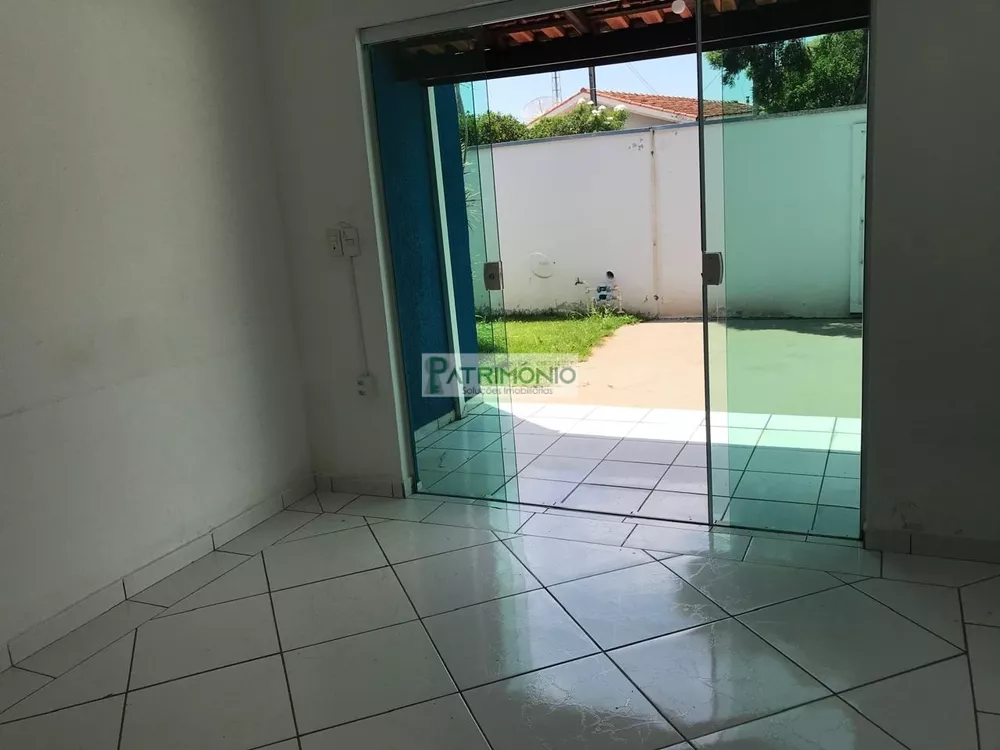 Prédio Inteiro para alugar com 2 quartos, 146m² - Foto 1