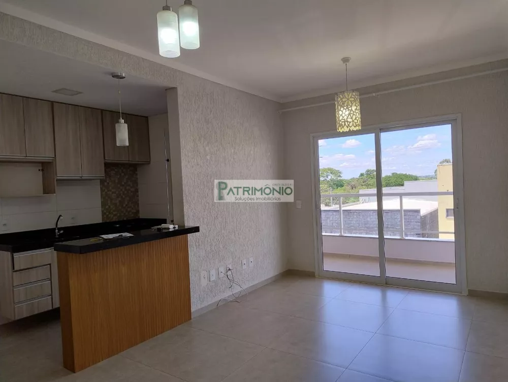 Apartamento à venda com 2 quartos, 70m² - Foto 1