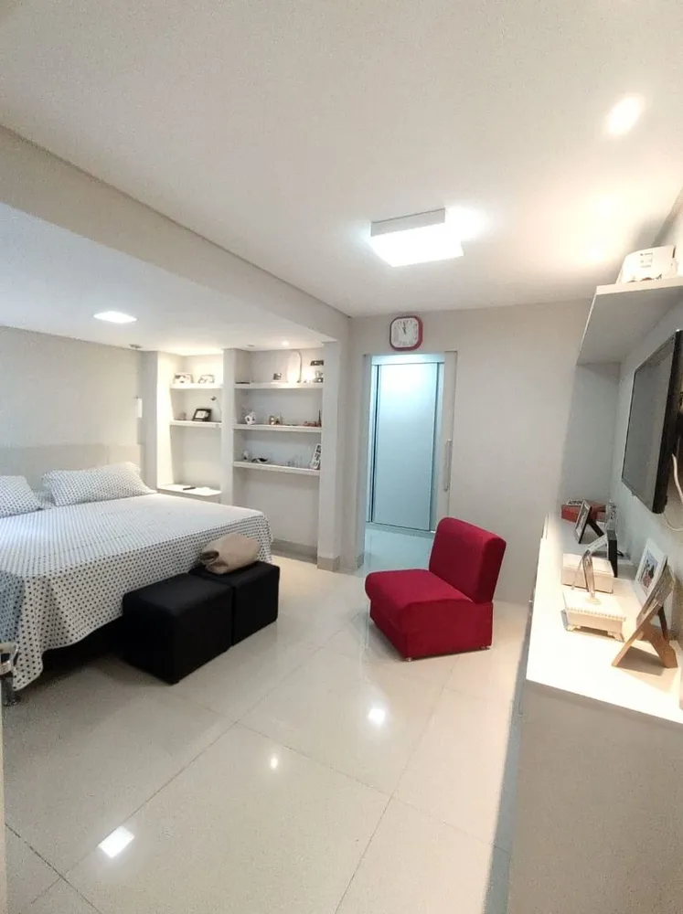 Casa, 5 quartos, 234 m² - Foto 1