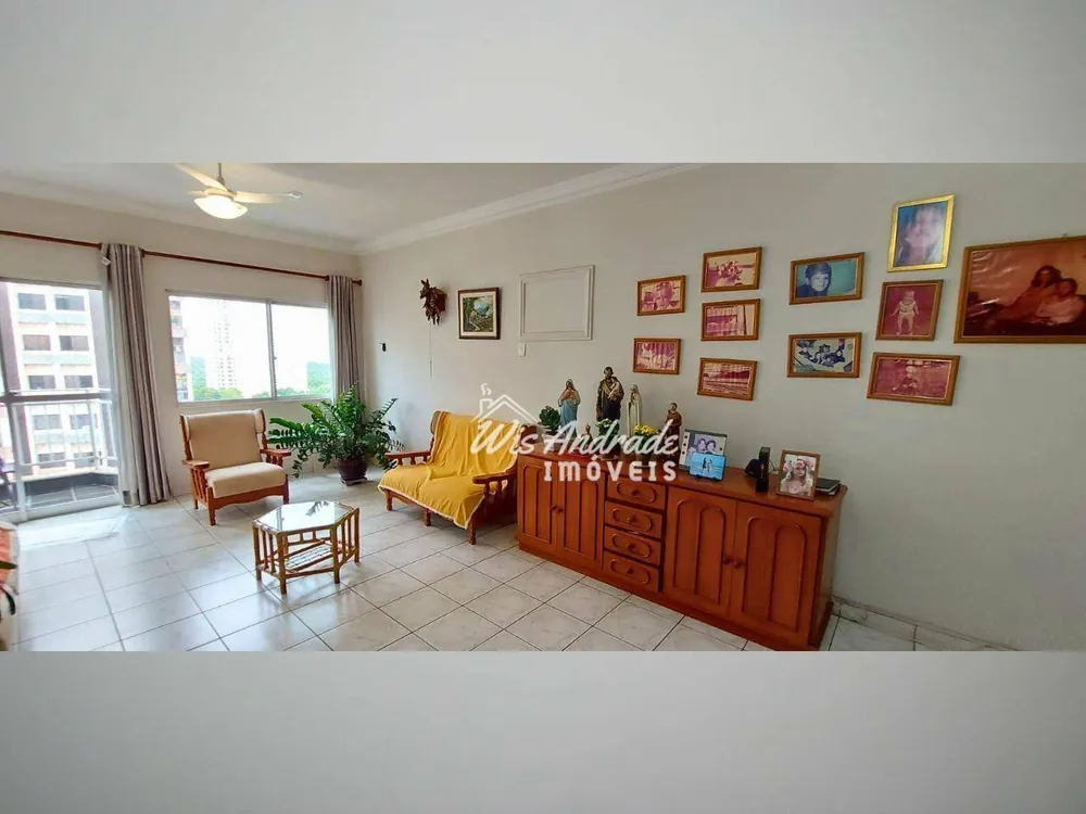 Apartamento, 3 quartos, 204 m² - Foto 4