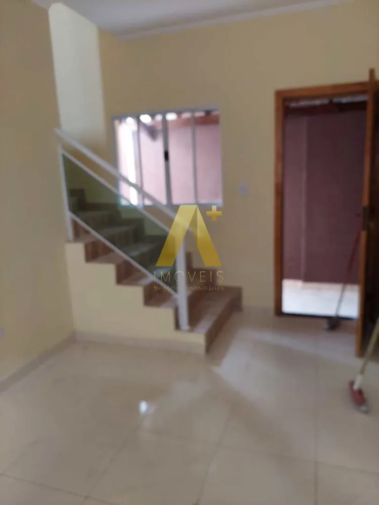 Sobrado, 2 quartos, 52 m² - Foto 2