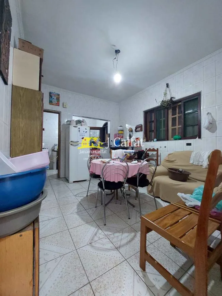 Casa, 3 quartos, 235 m² - Foto 4