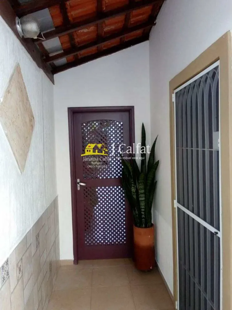 Casa, 3 quartos, 88 m² - Foto 1