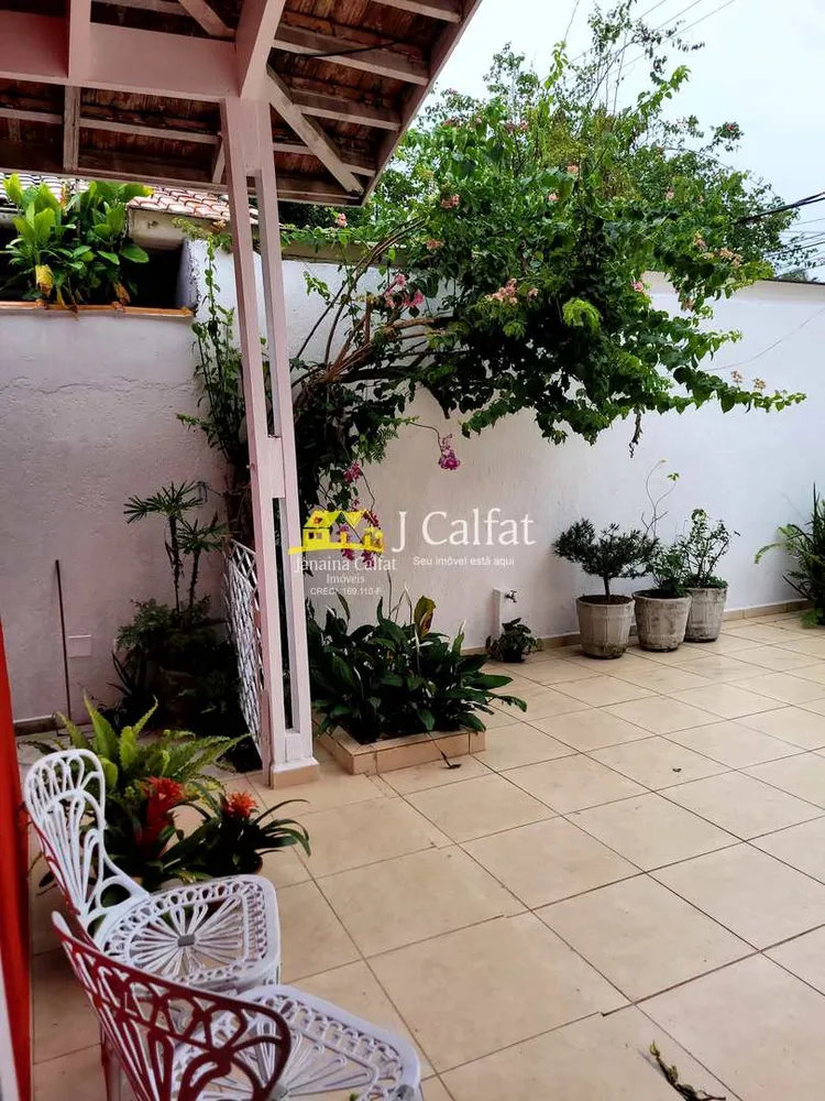 Casa, 2 quartos, 250 m² - Foto 1