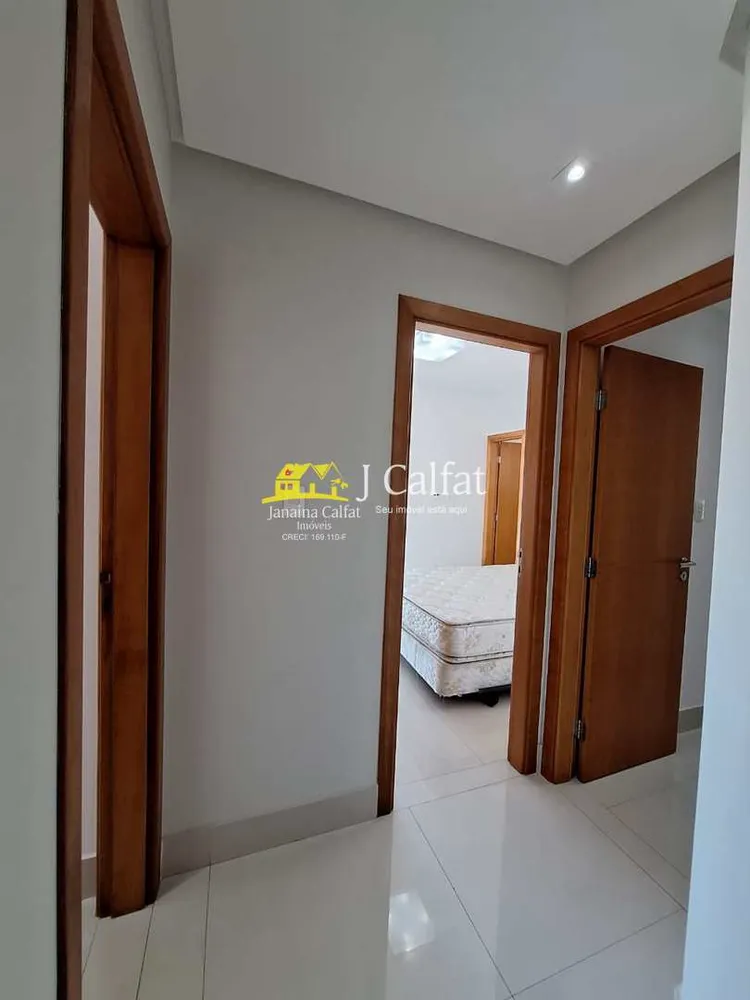 Apartamento, 3 quartos, 200 m² - Foto 1