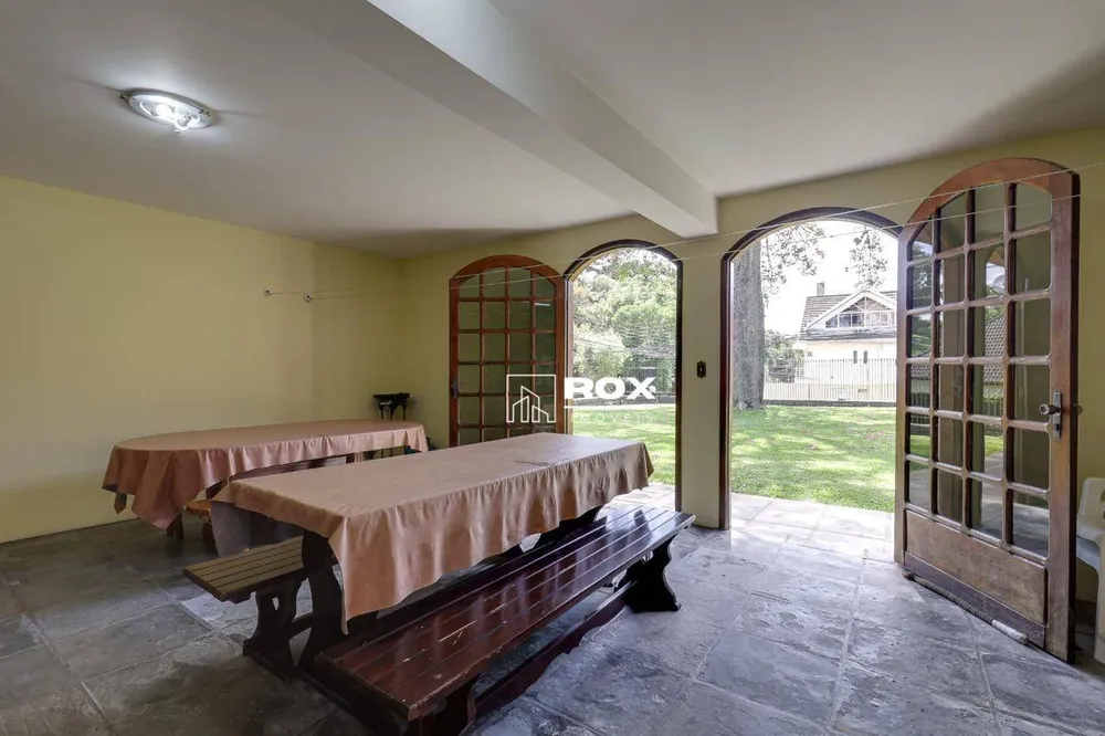 Casa, 4 quartos, 308 m² - Foto 2