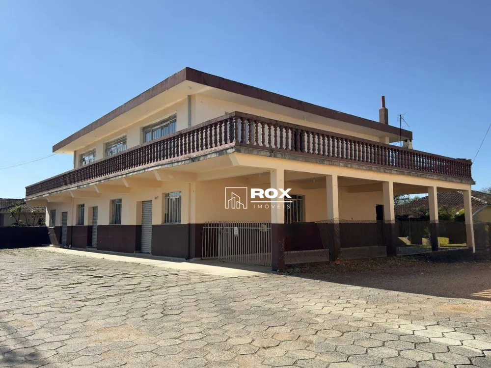 Casa, 6 quartos, 400 m² - Foto 1