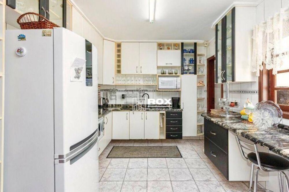 Casa, 3 quartos, 175 m² - Foto 3