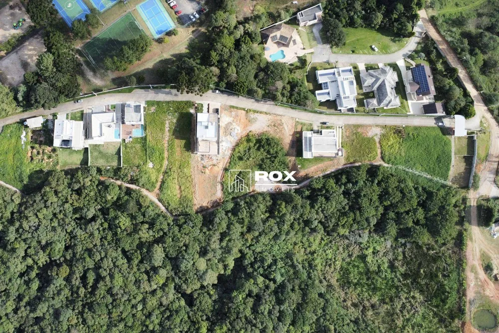Loteamento e Condomínio, 819 m² - Foto 1