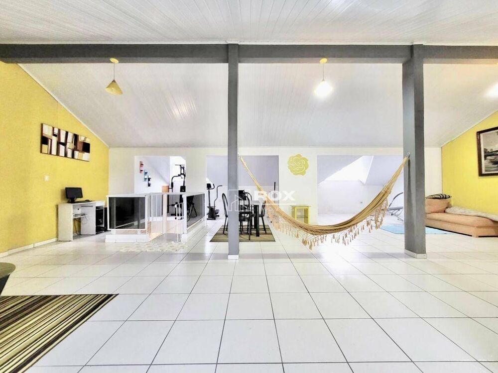 Casa, 4 quartos, 300 m² - Foto 21