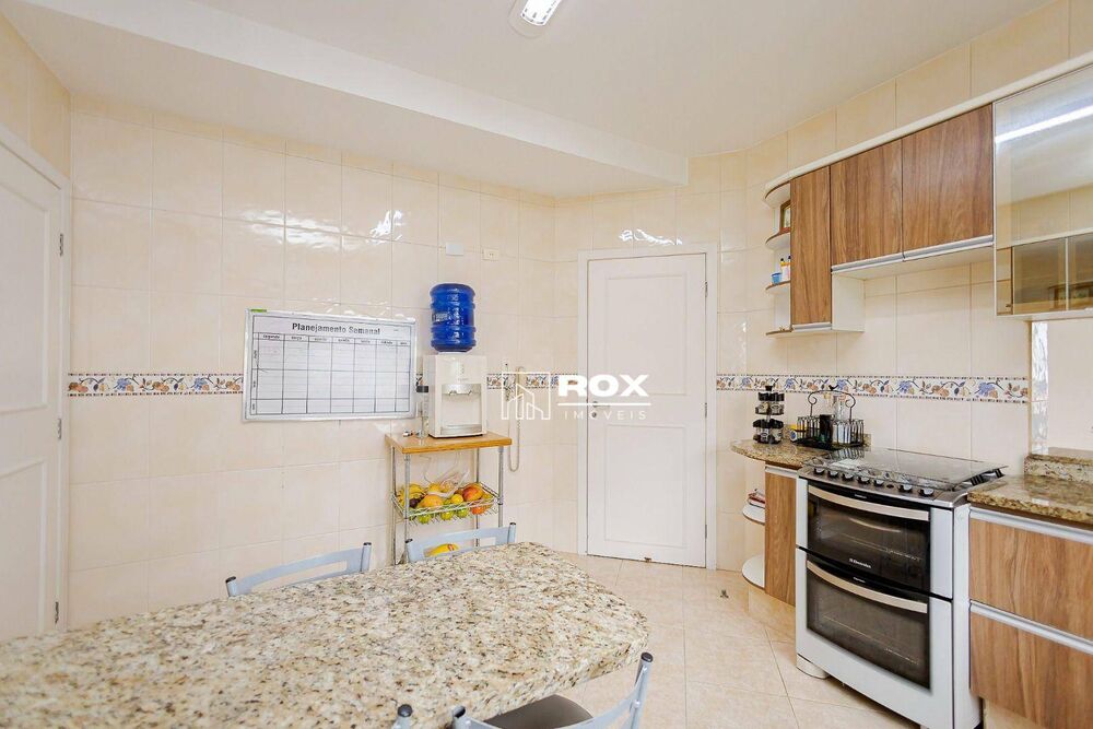 Casa de Condomínio à venda com 3 quartos, 290m² - Foto 3