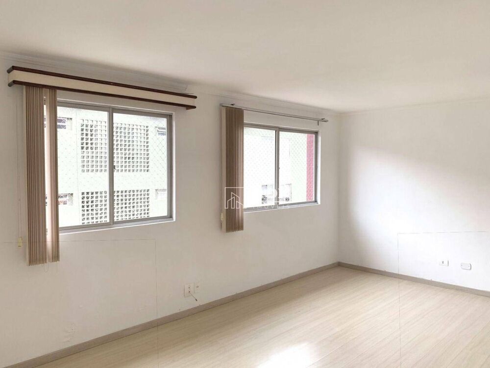Apartamento à venda com 2 quartos, 71m² - Foto 4