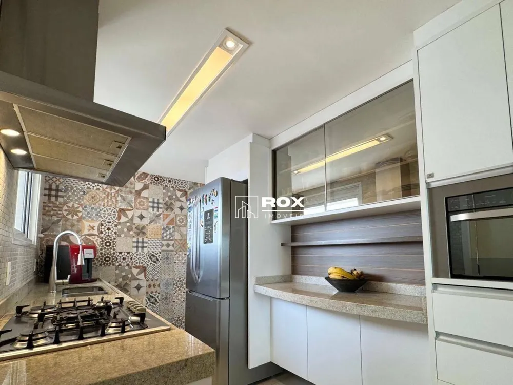 Apartamento, 3 quartos, 132 m² - Foto 2