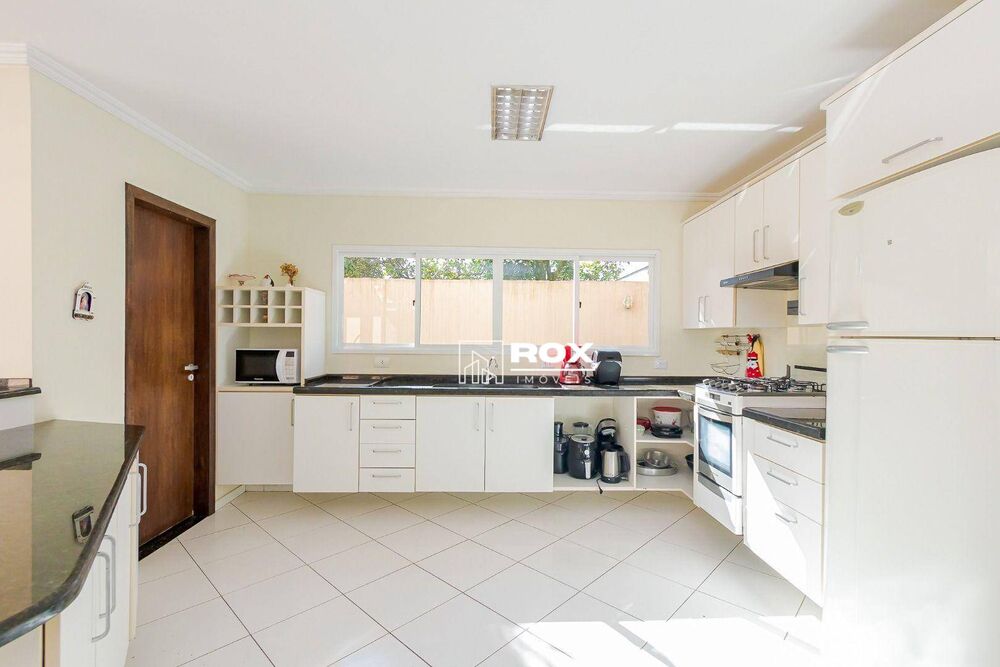Casa, 4 quartos, 362 m² - Foto 2
