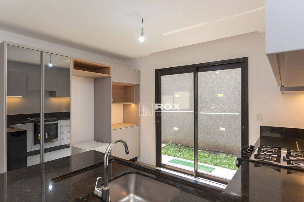 Sobrado à venda com 3 quartos, 112m² - Foto 2