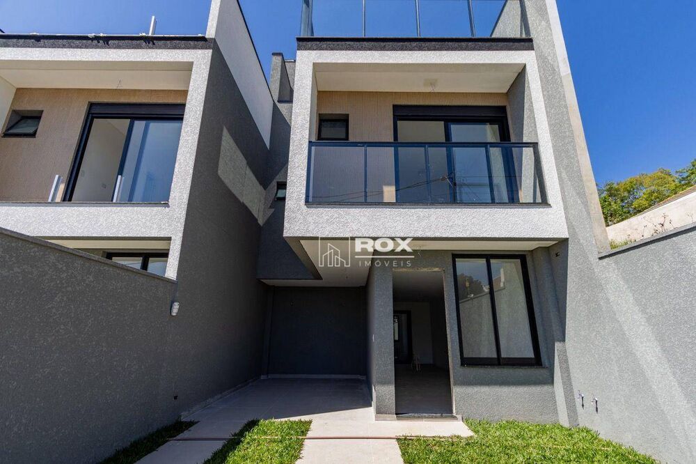 Sobrado à venda com 3 quartos, 112m² - Foto 1