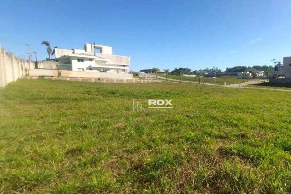 Loteamento e Condomínio, 758 m² - Foto 1
