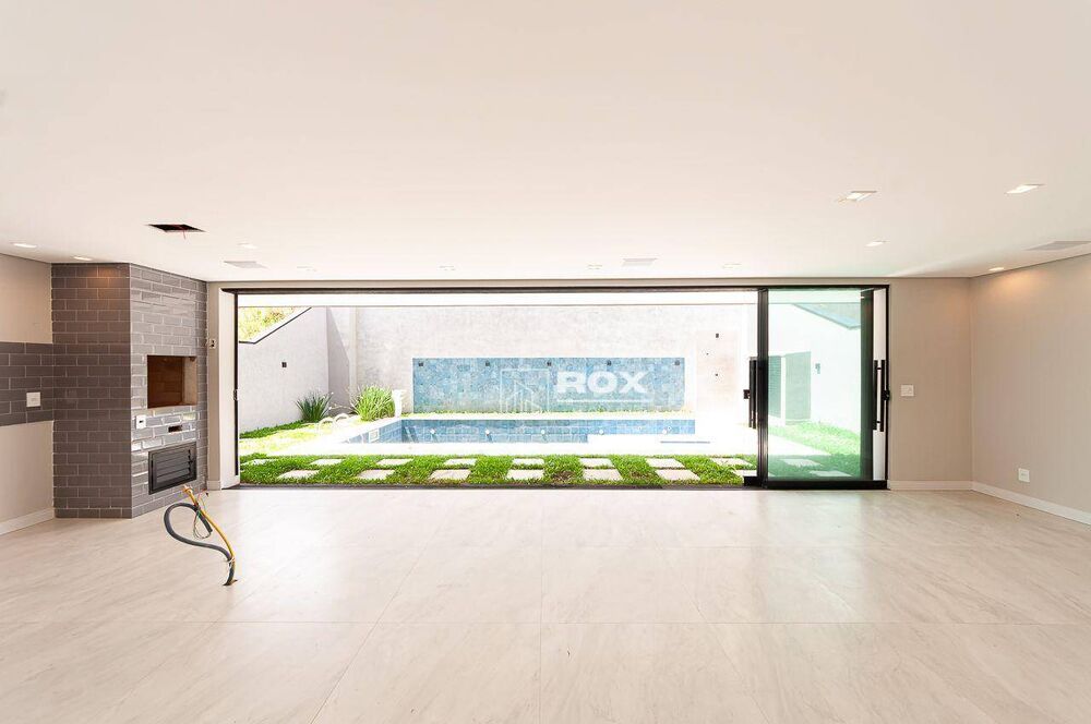 Casa de Condomínio à venda com 5 quartos, 334m² - Foto 3
