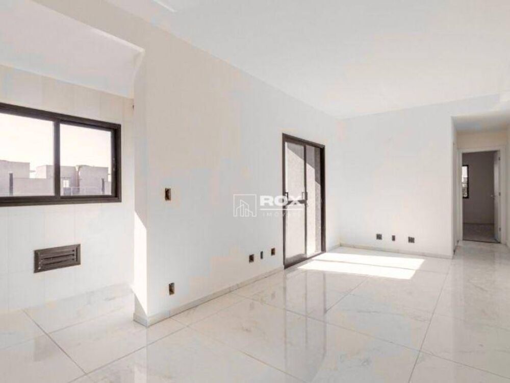 Apartamento à venda com 2 quartos, 55m² - Foto 2
