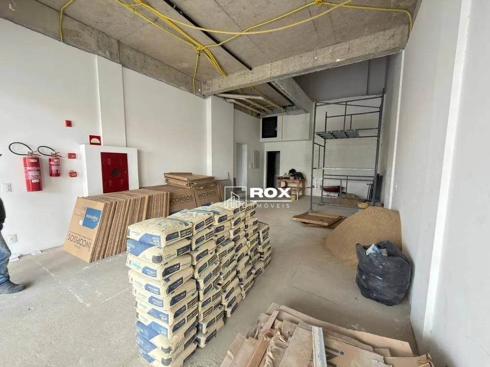 Sala-Conjunto, 150 m² - Foto 1