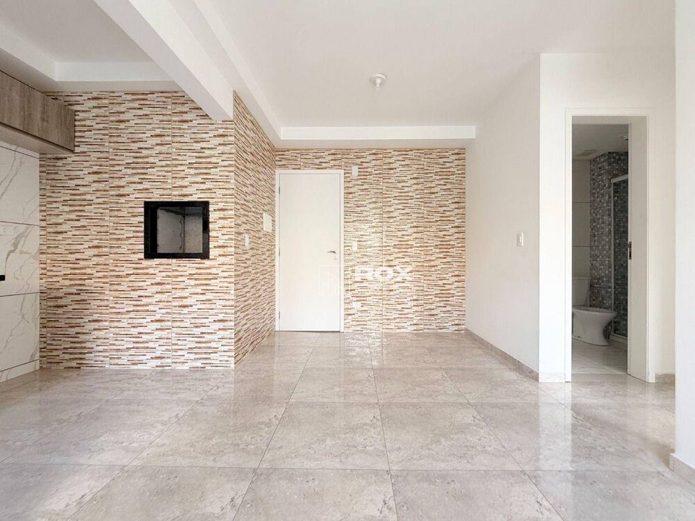 Apartamento à venda com 2 quartos, 65m² - Foto 1
