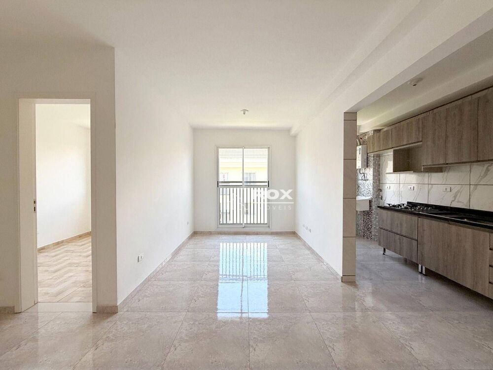 Apartamento à venda com 2 quartos, 65m² - Foto 2
