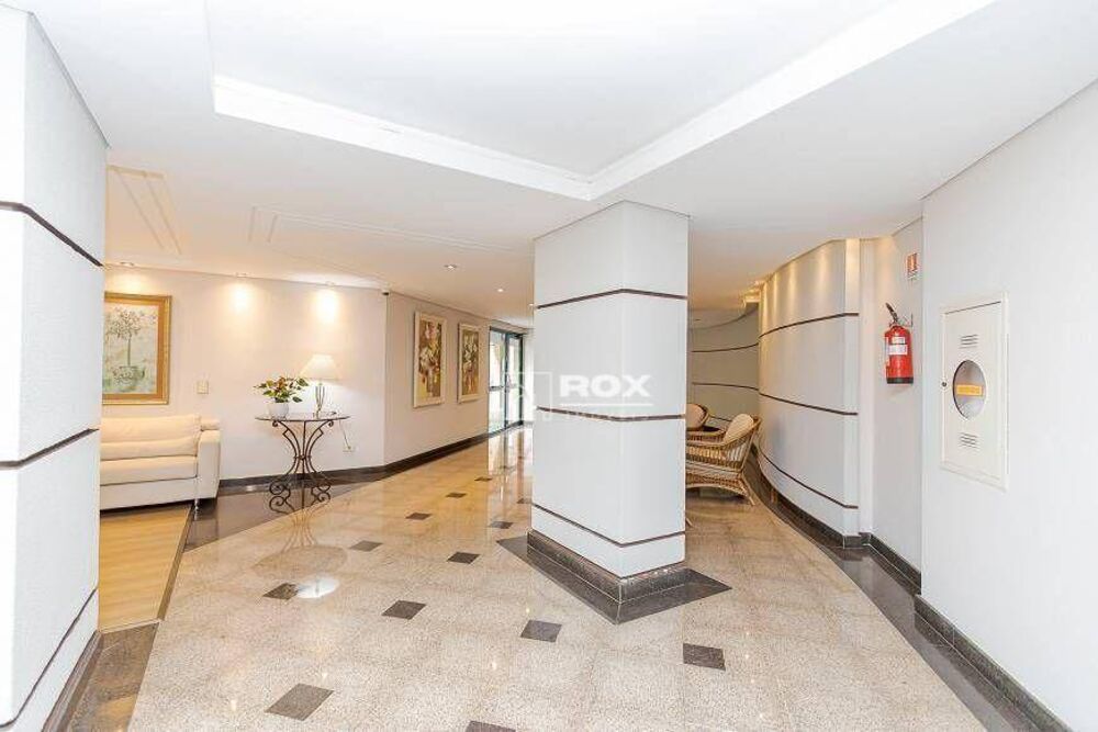 Apartamento à venda com 3 quartos, 149m² - Foto 17