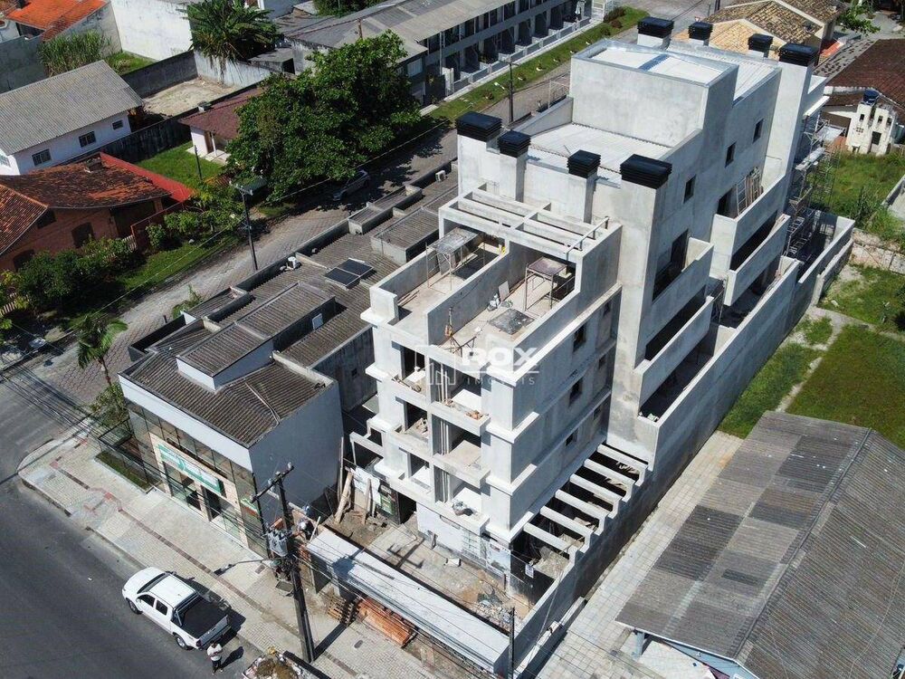 Apartamento à venda com 2 quartos, 71m² - Foto 1