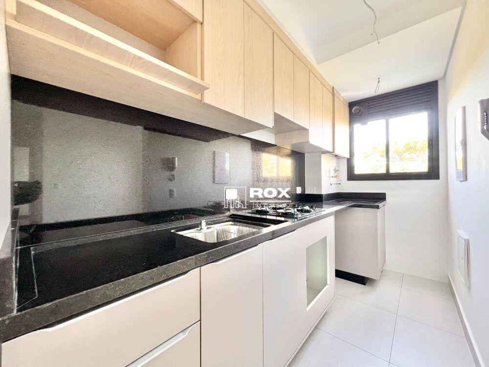 Apartamento à venda com 2 quartos, 44m² - Foto 2