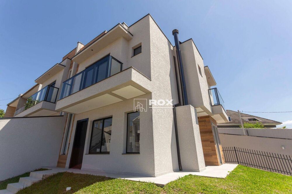 Sobrado à venda com 3 quartos, 104m² - Foto 1