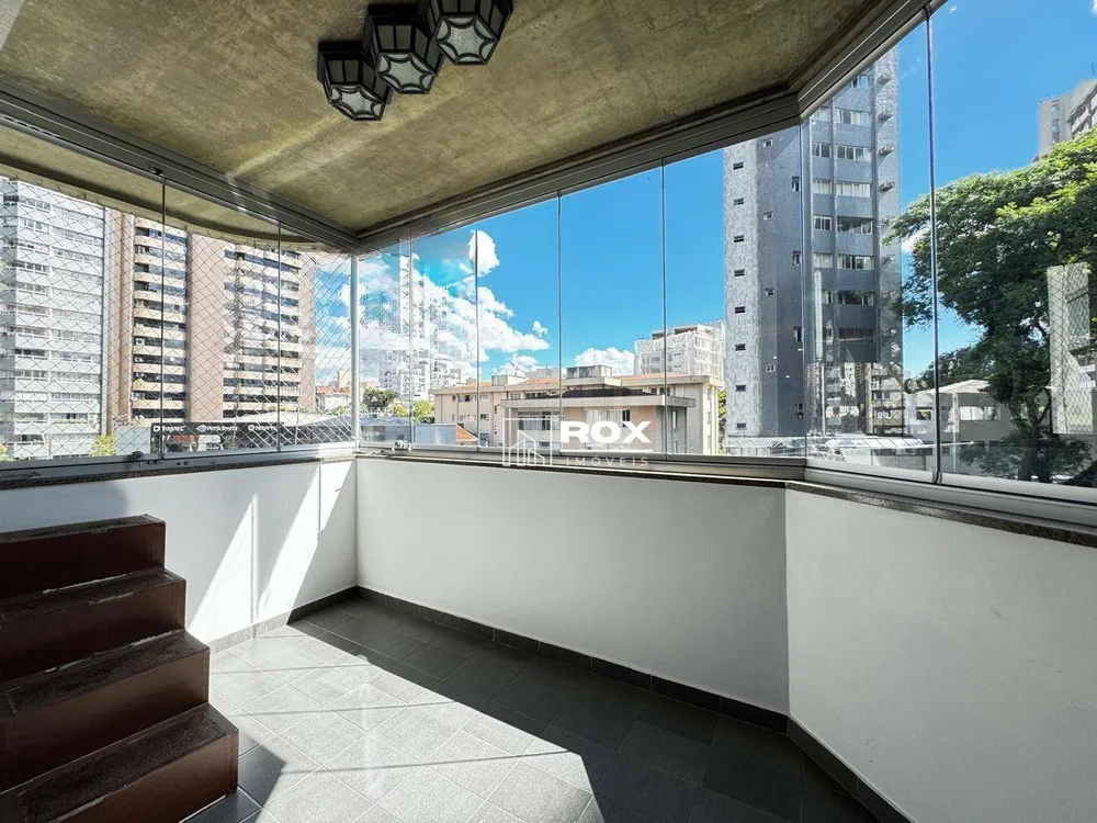 Apartamento, 3 quartos, 215 m² - Foto 2
