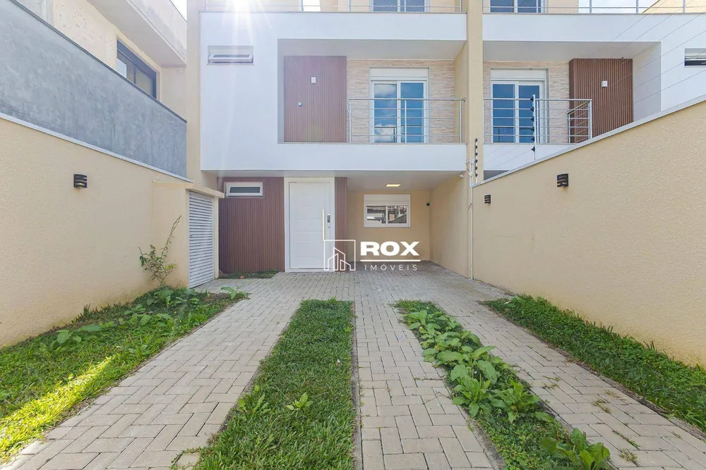 Sobrado, 3 quartos, 179 m² - Foto 1