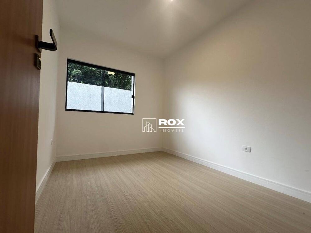 Casa à venda com 3 quartos, 71m² - Foto 15