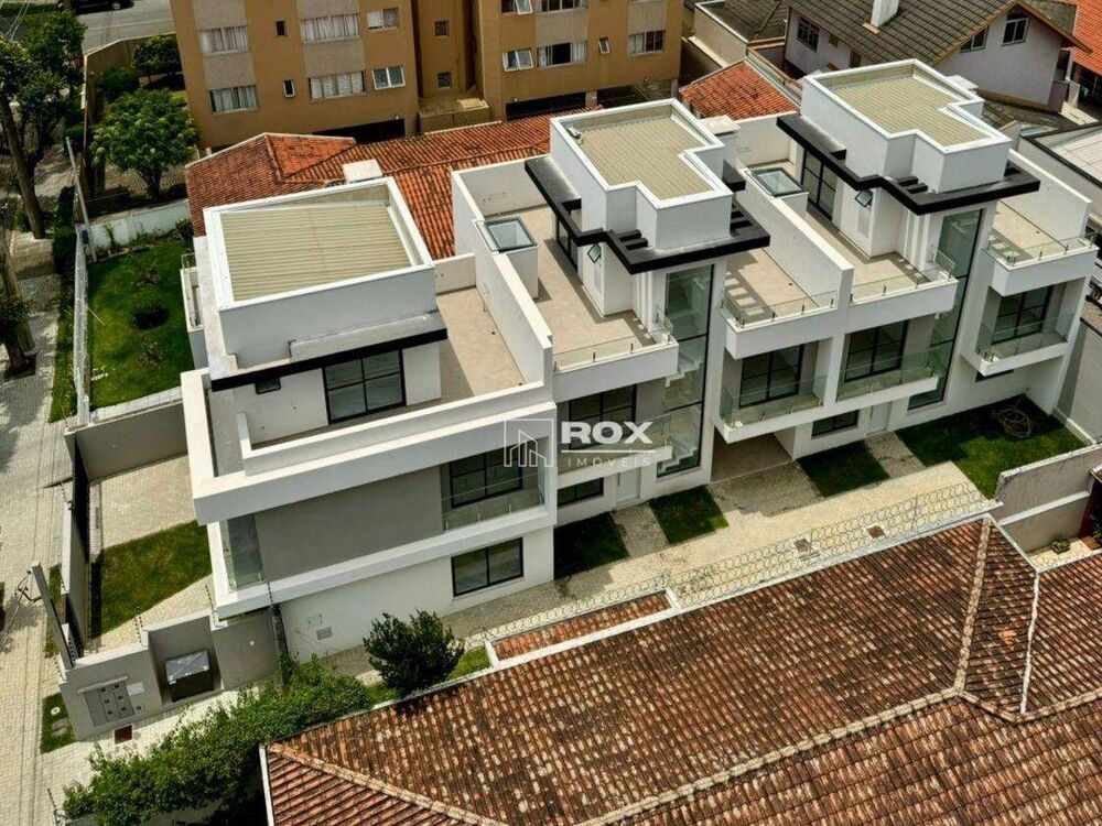 Sobrado, 3 quartos, 187 m² - Foto 1