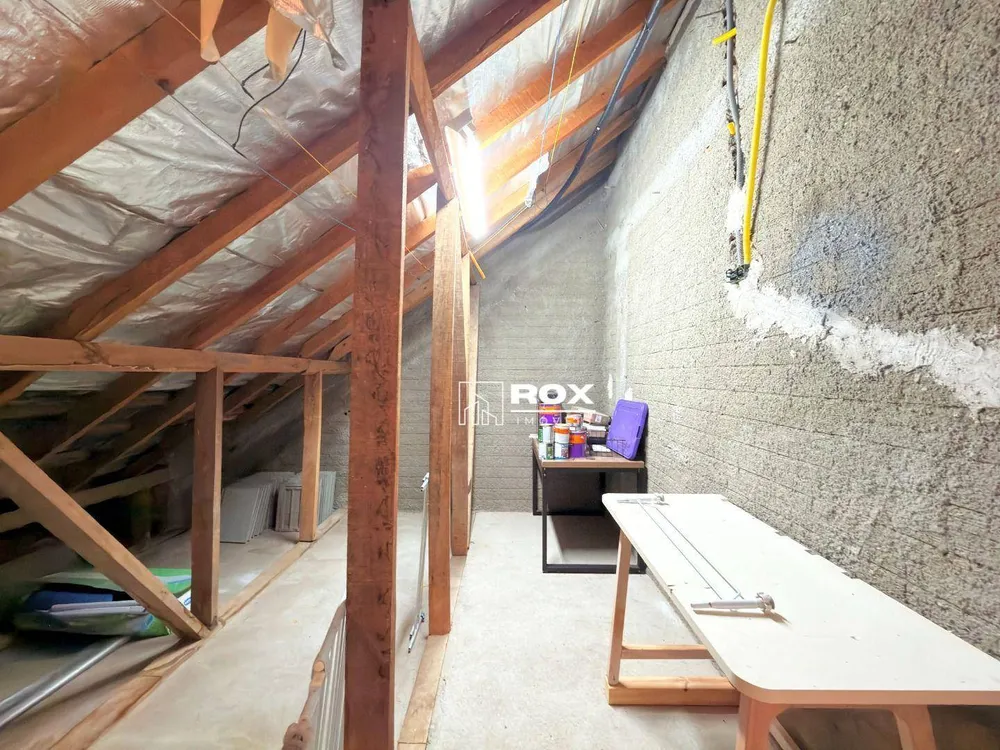 Casa, 6 quartos, 240 m² - Foto 12