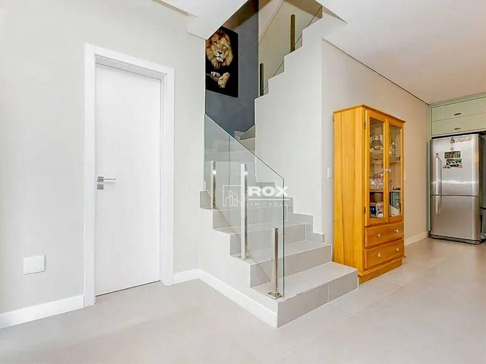 Sobrado, 3 quartos, 176 m² - Foto 2