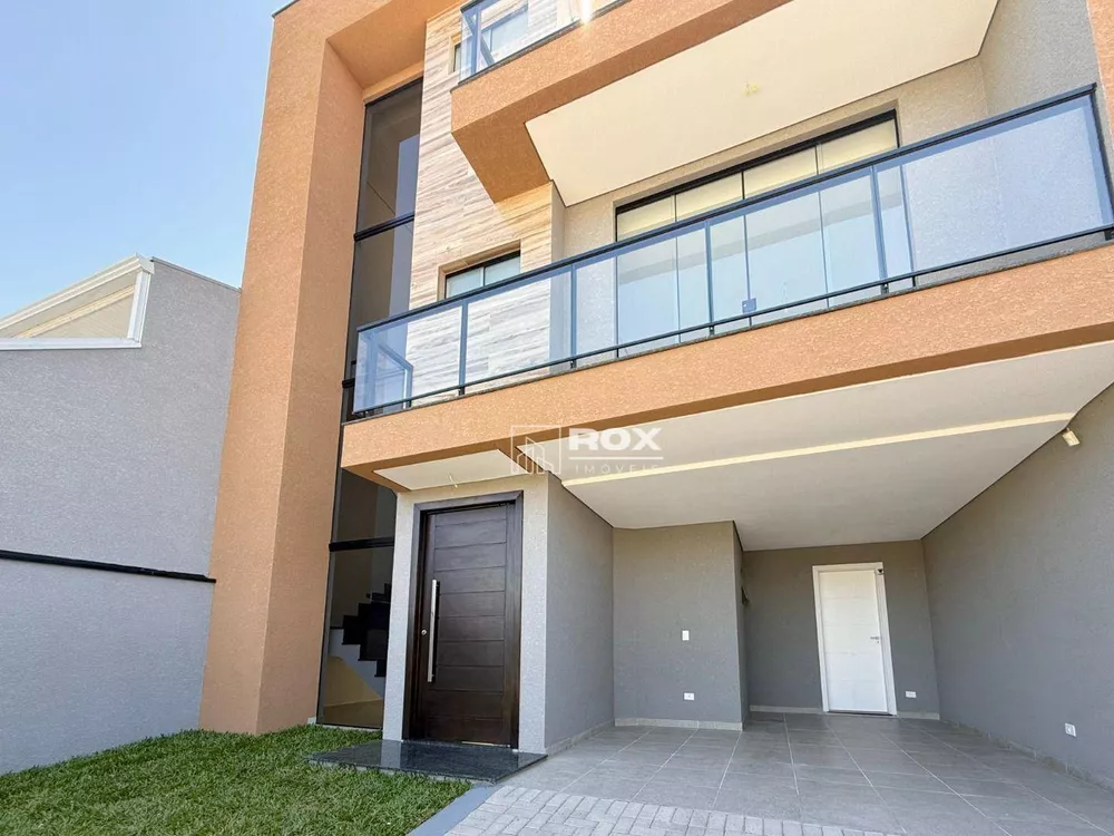 Casa à venda com 3 quartos, 159m² - Foto 2